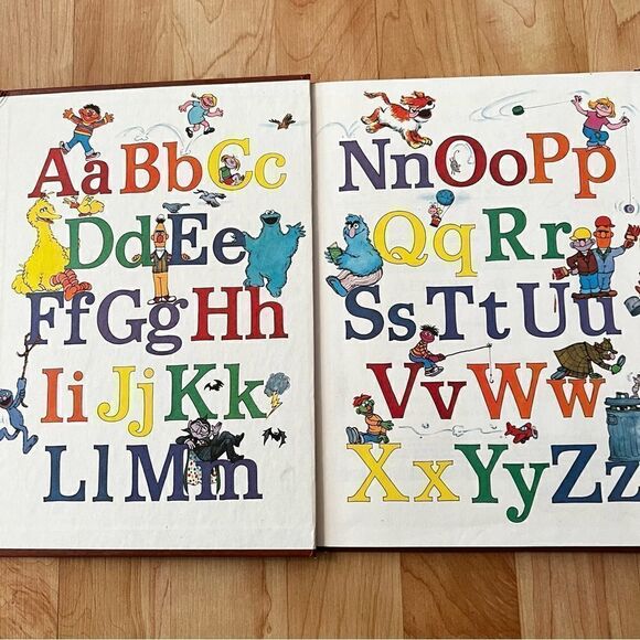 Vintage Big Bird’s Sesame Street Dictionary Volume 3 Hardcover - Picture 3 of 5